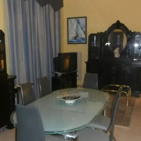 Klaudija S Charming & - Two Bedroom Trogir